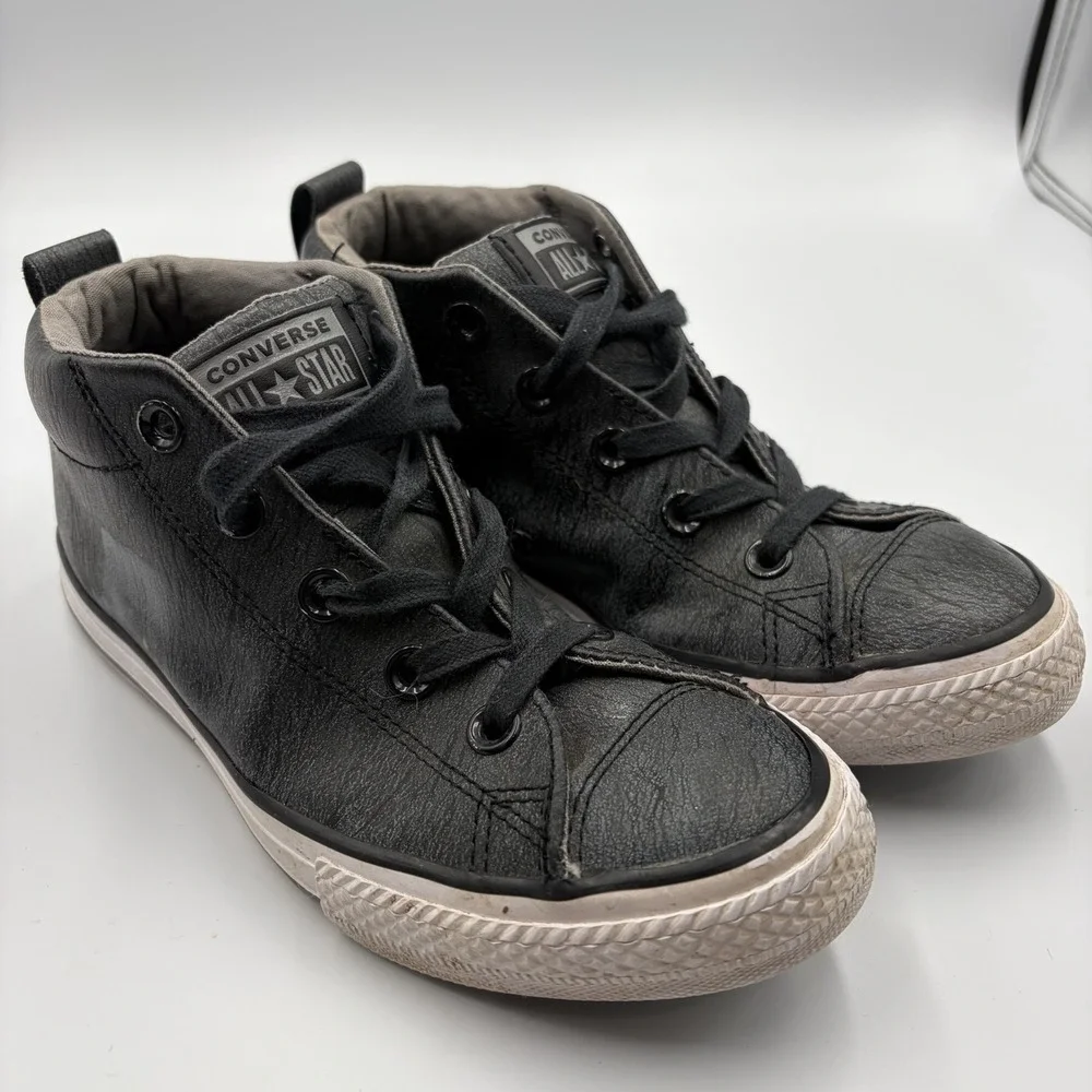 Converse Boys‎ Sneakers All Star Black High-Top Leather Size 2.5